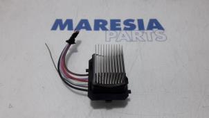 Used Heater resistor Renault Clio IV Estate/Grandtour (7R) 1.5 Energy dCi 90 FAP Price € 20,00 Margin scheme offered by Maresia Parts