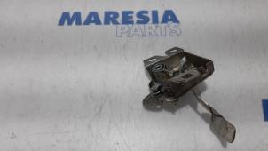 Used Bonnet lock mechanism Fiat Ducato (250) 2.3 D 150 Multijet Price € 42,35 Inclusive VAT offered by Maresia Parts