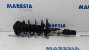 Gebrauchte Stoßdämpferstrebe rechts vorne Citroen DS3 (SA) 1.4 HDi Preis € 60,00 Margenregelung angeboten von Maresia Parts