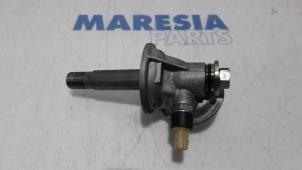 Used Oil filter holder Renault Megane III Grandtour (KZ) 1.5 dCi 110 Price € 50,00 Margin scheme offered by Maresia Parts