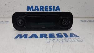 Usagé Radio/Lecteur CD Fiat Panda (312) 0.9 TwinAir 60 Prix € 157,50 Règlement à la marge proposé par Maresia Parts