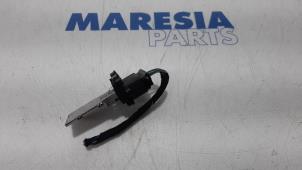 Used Heater resistor Fiat Panda (312) 0.9 TwinAir 60 Price € 35,00 Margin scheme offered by Maresia Parts