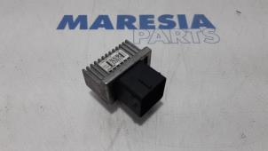 Used Glow plug relay Renault Clio IV Estate/Grandtour (7R) 1.5 Energy dCi 90 FAP Price € 25,00 Margin scheme offered by Maresia Parts