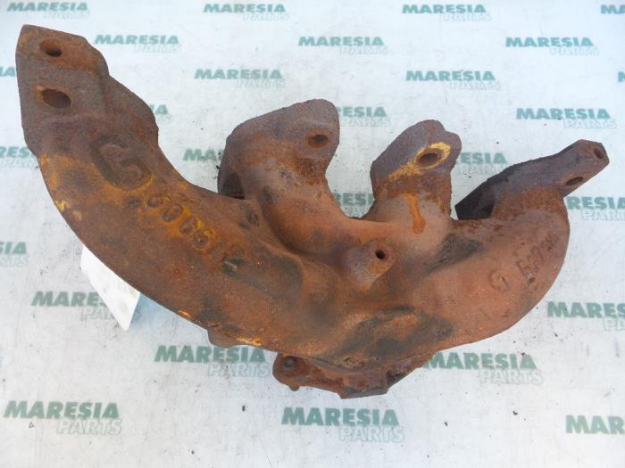 Gebrauchte Abgaskrümmer Peugeot 106 II 1.4 XN,XR,XS,XT Preis € 35,00 Margenregelung angeboten von Maresia Parts