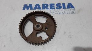 Used Camshaft sprocket Peugeot Partner (GC/GF/GG/GJ/GK) 1.6 BlueHDI 75 Price € 24,20 Inclusive VAT offered by Maresia Parts