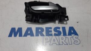 Used Rear door handle 4-door, right Peugeot 208 I (CA/CC/CK/CL) 1.2 Vti 12V PureTech Price € 40,00 Margin scheme offered by Maresia Parts