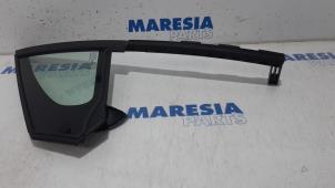 Gebrauchte Dreieckfenster links vorne Peugeot 208 I (CA/CC/CK/CL) 1.2 Vti 12V PureTech Preis € 40,00 Margenregelung angeboten von Maresia Parts
