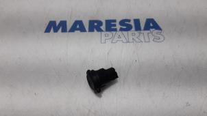 Used AUX / USB connection Citroen DS3 (SA) 1.4 HDi Price € 25,00 Margin scheme offered by Maresia Parts