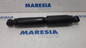 Used Rear shock absorber rod, right Fiat Ducato (250) 2.3 D 150 Multijet Price € 60,50 Inclusive VAT offered by Maresia Parts