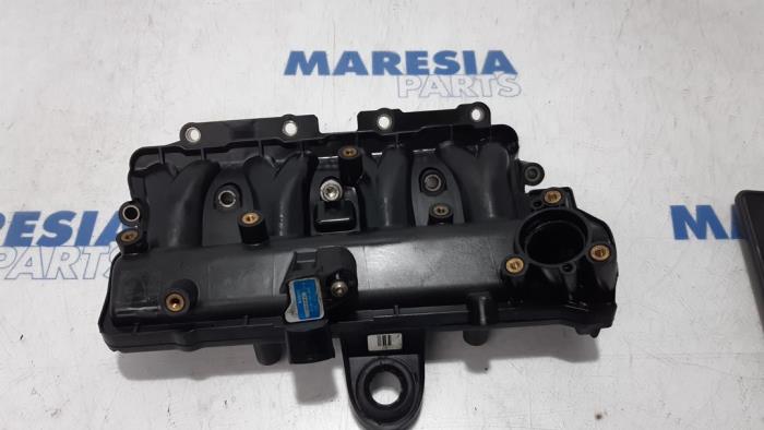 Gebrauchte Ansaugbrugge Fiat Doblo Cargo (263) 1.3 D Multijet Preis € 48,40 Mit Mehrwertsteuer angeboten von Maresia Parts