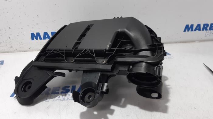 Air box from a Citroën Berlingo 1.6 Hdi 90 Phase 2 2014