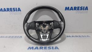Used Steering wheel Renault Scénic III (JZ) 1.2 16V TCe 130 Price € 75,00 Margin scheme offered by Maresia Parts