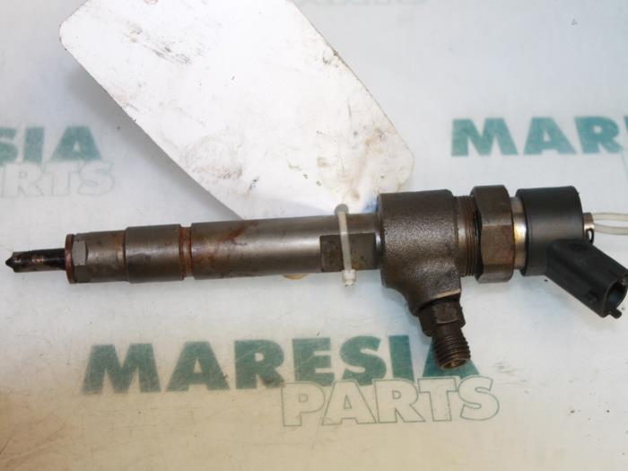 Gebrauchte Einspritzdüse (Diesel) Alfa Romeo 156 (932) 1.9 JTD Preis € 75,00 Margenregelung angeboten von Maresia Parts