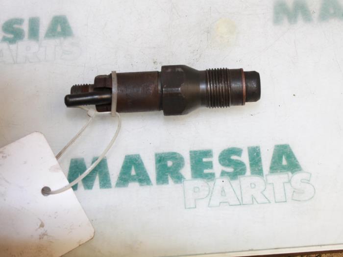 Usagé Injecteurs Fiat Scudo (220Z) 1.9 D Prix € 60,50 Prix TTC proposé par Maresia Parts