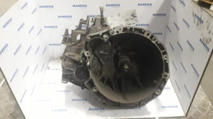 Gebrauchte Getriebe Renault Grand Scénic II (JM) 2.0 16V Turbo Preis € 310,00 Margenregelung angeboten von Maresia Parts