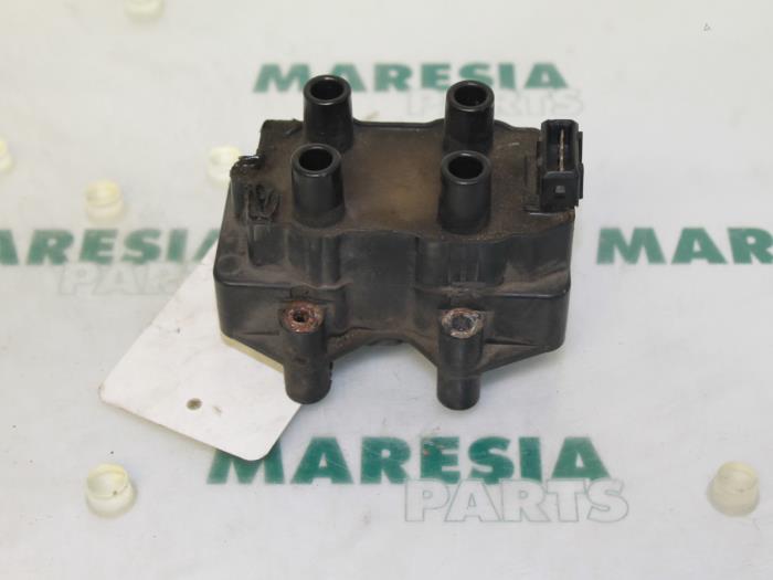 Usagé Bobine Renault Laguna I Grandtour (K56) 1.8 RN,RT Prix € 20,00 Règlement à la marge proposé par Maresia Parts
