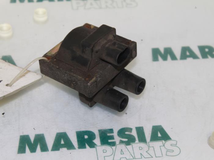 Gebrauchte Zündspule Alfa Romeo 145 (930A) 1.4 ie Preis € 10,00 Margenregelung angeboten von Maresia Parts