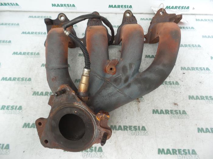 Gebrauchte Abgaskrümmer Renault Laguna II Grandtour (KG) 1.8 16V Preis € 50,00 Margenregelung angeboten von Maresia Parts