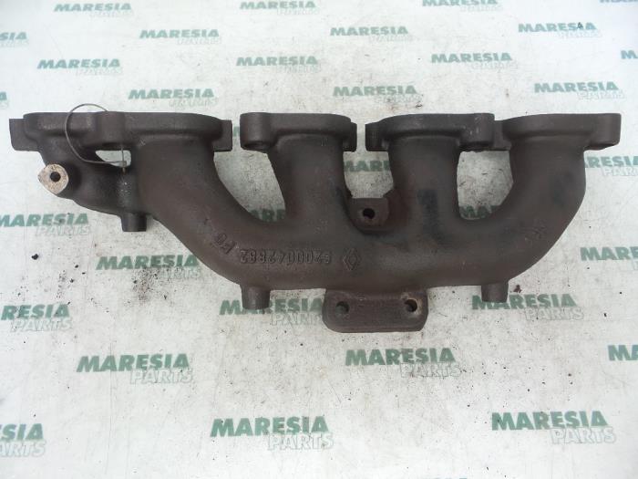 Gebrauchte Abgaskrümmer Renault Laguna II Grandtour (KG) 2.2 dCi 150 16V Preis € 75,00 Margenregelung angeboten von Maresia Parts