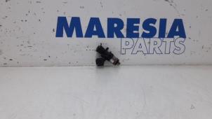 Used Injector (petrol injection) Fiat Panda (312) 0.9 TwinAir 60 Price € 69,95 Margin scheme offered by Maresia Parts