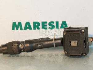 Usados Interruptor de indicador de dirección Fiat Tipo Precio € 25,00 Norma de margen ofrecido por Maresia Parts