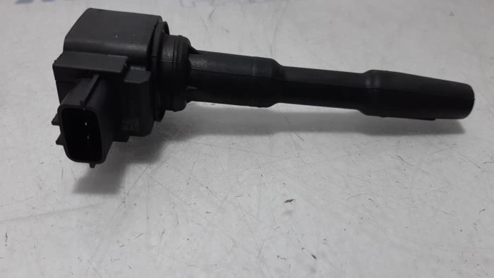 Usagé Broche bobine Renault Clio IV Estate/Grandtour (7R) 0.9 Energy TCE 12V Prix € 25,00 Règlement à la marge proposé par Maresia Parts