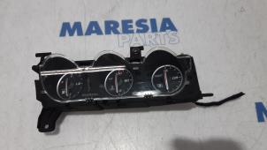 Usagé Affichage intérieur Alfa Romeo 159 (939AX) 1.8 TBI 16V Prix € 50,00 Règlement à la marge proposé par Maresia Parts