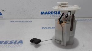 Usagé Pompe d'injection Renault Talisman (RFDL) 1.6 Energy TCe 150 EDC Prix € 85,00 Règlement à la marge proposé par Maresia Parts