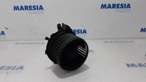 Used Heating and ventilation fan motor Citroen Jumper (U9) 2.2 HDi 130 Price € 60,50 Inclusive VAT offered by Maresia Parts