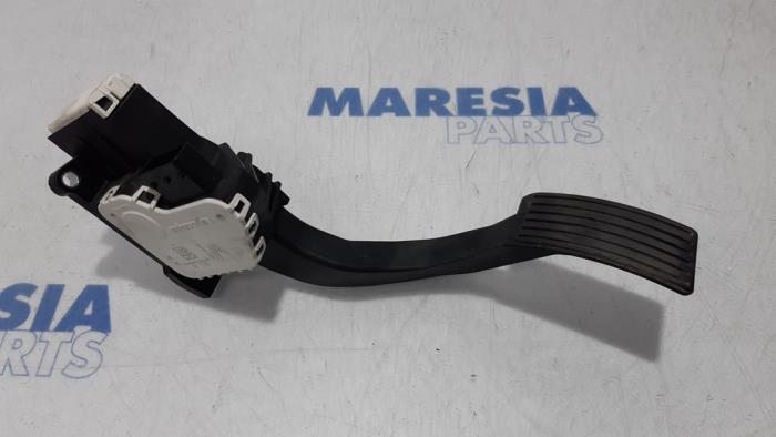 Begagnade Gaspedalsensor Citroen Jumper (U9) 2.2 HDi 130 Pris € 60,50 Inklusive moms erbjuds av Maresia Parts