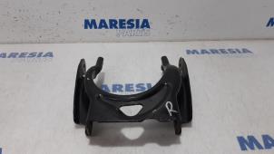Used Front upper wishbone, right Citroen C5 III Berline (RD) 1.6 16V THP 155 Price € 25,00 Margin scheme offered by Maresia Parts
