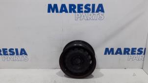 Używane Obrecz Peugeot 308 (L3/L8/LB/LH/LP) 1.6 BlueHDi 100 Cena € 35,00 Procedura marży oferowane przez Maresia Parts