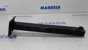 Używane Rama pomocnicza Peugeot 207 SW (WE/WU) 1.4 16V Vti Cena € 20,00 Procedura marży oferowane przez Maresia Parts