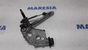 Used Wiper mechanism Peugeot 3008 I (0U/HU) 1.6 16V THP 150 Price € 49,99 Margin scheme offered by Maresia Parts