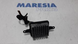 Used Heater resistor Citroen DS5 (KD/KF) 2.0 HDiF 160 16V Price € 60,00 Margin scheme offered by Maresia Parts