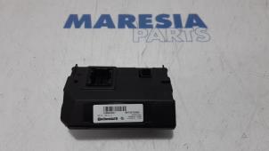 Usados Ordenador calefacción Citroen DS5 (KD/KF) 2.0 HDiF 160 16V Precio € 105,00 Norma de margen ofrecido por Maresia Parts