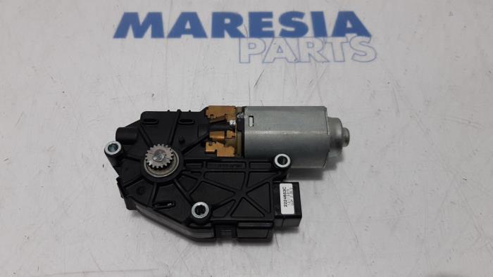 Używane Silnik szyberdachu Citroen DS5 (KD/KF) 2.0 HDiF 160 16V Cena € 105,00 Procedura marży oferowane przez Maresia Parts