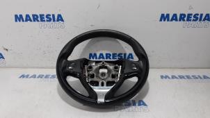 Used Steering wheel Renault Clio IV Estate/Grandtour (7R) 0.9 Energy TCE 12V Price € 65,00 Margin scheme offered by Maresia Parts