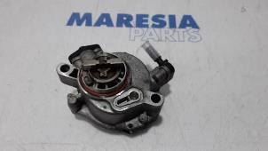 Usagé Pompe à vide (diesel) Peugeot 308 SW (L4/L9/LC/LJ/LR) 1.6 BlueHDi 120 Prix € 35,00 Règlement à la marge proposé par Maresia Parts