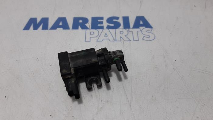 Usagé Régulateur pression turbo Peugeot 508 (8D) 2.0 Hybrid4 16V Prix € 40,00 Règlement à la marge proposé par Maresia Parts