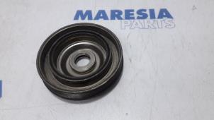 Used Crankshaft pulley Peugeot 508 (8D) 2.0 Hybrid4 16V Price € 35,00 Margin scheme offered by Maresia Parts