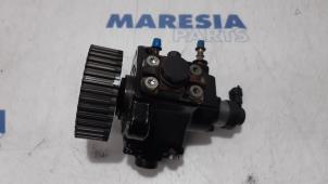 Usados Bomba de gasolina mecánica Lancia Delta (844) 1.6 D Multijet 16V 120 Precio € 262,50 Norma de margen ofrecido por Maresia Parts