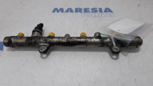 Used Fuel injector nozzle Renault Megane II (BM/CM) 1.9 dCi 120 Price € 50,00 Margin scheme offered by Maresia Parts