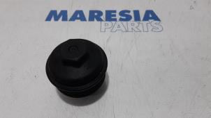 Gebrauchte Ölfilter Deckel Alfa Romeo Brera (939) 2.2 JTS 16V Preis € 10,00 Margenregelung angeboten von Maresia Parts