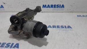 Używane Uchwyt filtra oleju Alfa Romeo Giulietta (940) 1.4 TB 16V Cena € 65,00 Procedura marży oferowane przez Maresia Parts