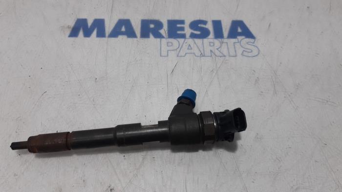 Usagé Injecteurs Renault Clio IV Estate/Grandtour (7R) 1.5 Energy dCi 90 FAP Prix € 75,00 Règlement à la marge proposé par Maresia Parts