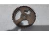 Camshaft sprocket from a Citroën C4 Picasso (3D/3E) 1.6 BlueHDI 120 2015