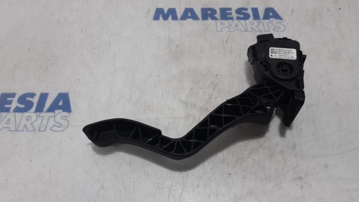 Begagnade Gaspedalsensor Peugeot 207 SW (WE/WU) 1.6 16V Pris € 50,00 Marginaltabell erbjuds av Maresia Parts