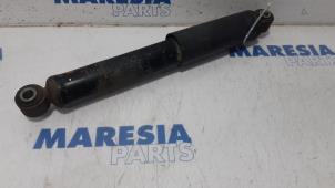 Used Rear shock absorber, right Peugeot Boxer (U9) 2.0 BlueHDi 130 Price € 48,40 Inclusive VAT offered by Maresia Parts