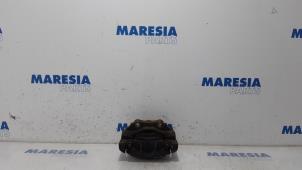 Usagé Etrier de frein (pince) avant droit Citroen Berlingo Multispace 1.6 Hdi 16V Prix € 13,99 Règlement à la marge proposé par Maresia Parts